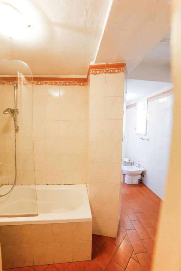 Traditional Apt Close To The Duomo - Private Yard! Florence Exterior photo